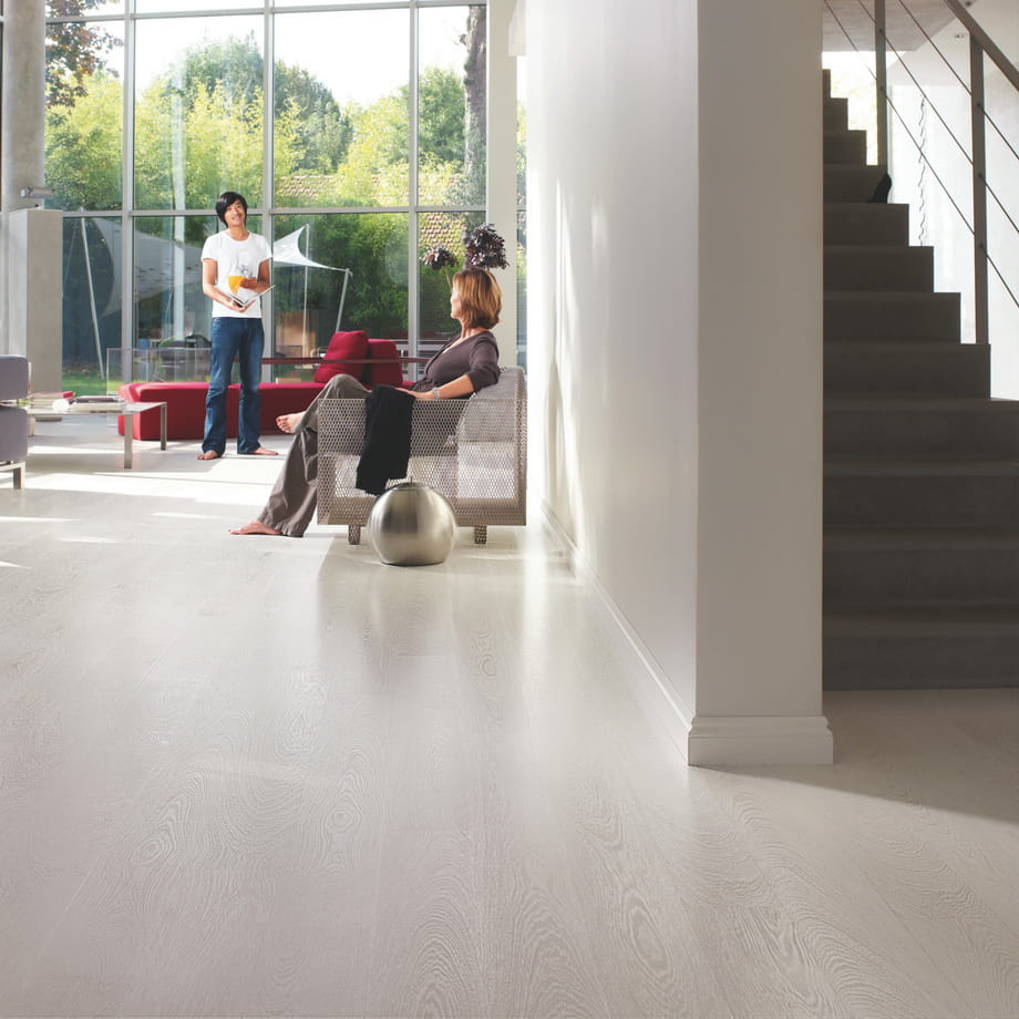 Ламинат Quick-Step Венге Интенсивный U1300 Eligna в интерьере