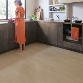 Кварцвинил Quick-Step Liv SGSPC20317 Дуб Сатиновый Серо-бежевый