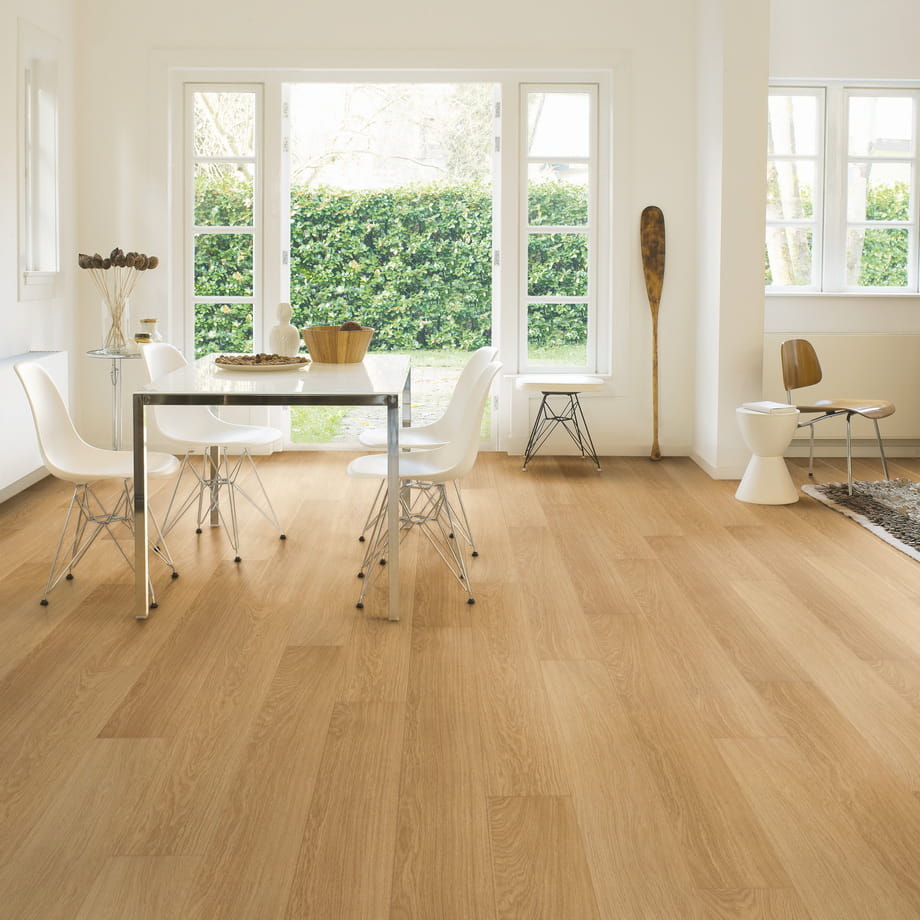 Ламинат Quick-Step Доска натурального дуба лакированная IM3106 Impressive в интерьере 2