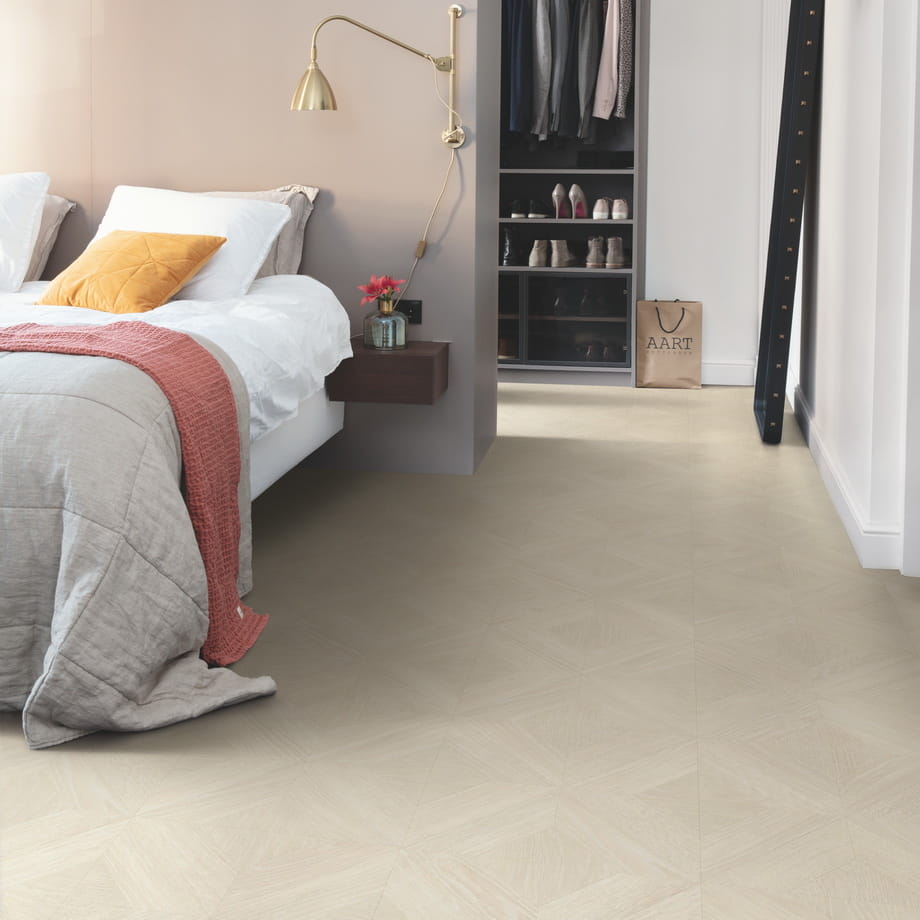 Ламинат Quick-Step Дуб Палаццо белый IPU4501 Impressive Patterns Ultra в интерьере