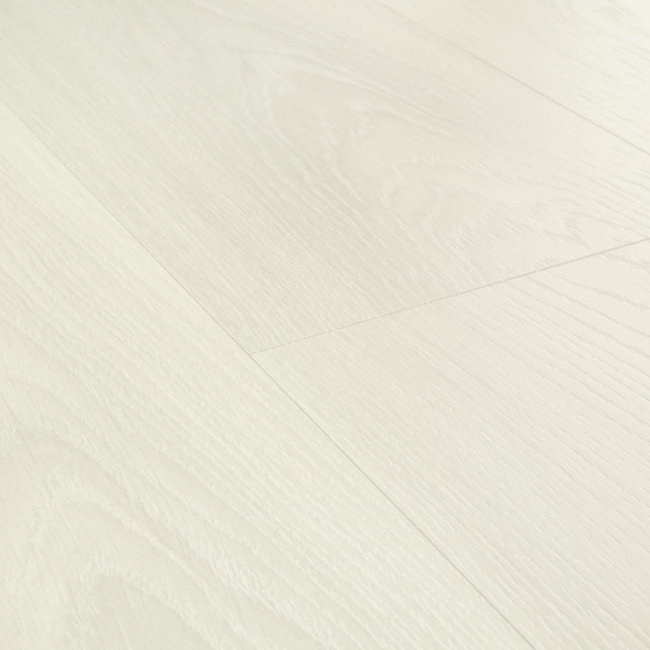 Ламинат Quick-Step Дуб Морозный CLH5798 Classic фактура поверхности