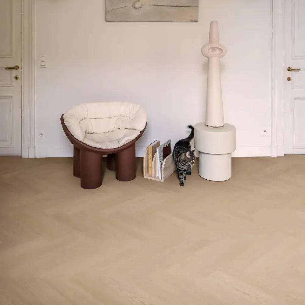 Клеевой BerryAlloc Spirit Soul GD 55 Herringbone Luna в интерьере 2