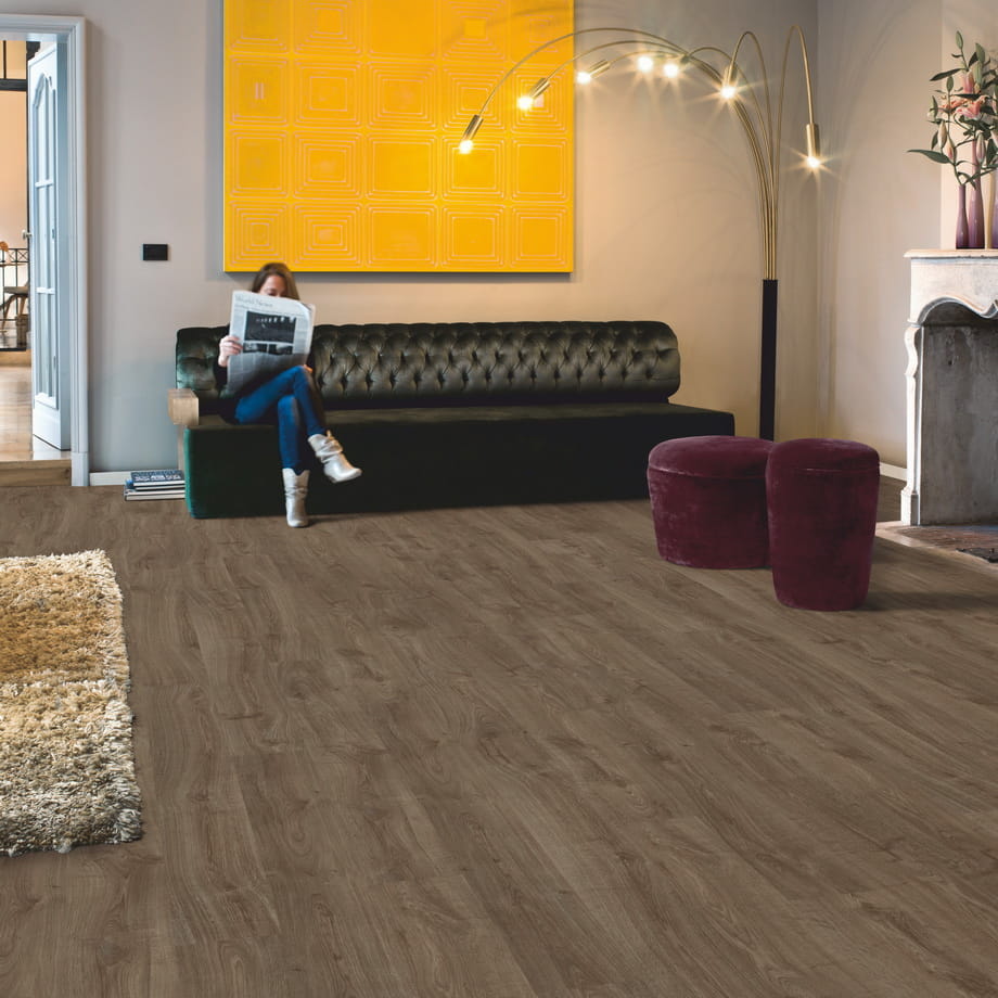 Ламинат Quick-Step Дуб Темно-коричневый U3460 Eligna в интерьере
