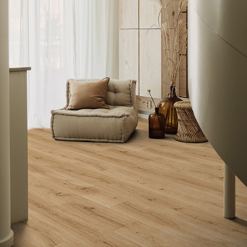 Ламинат Pergo Дуб Кашемир L1250-08622 Skara 12 pro в интерьере