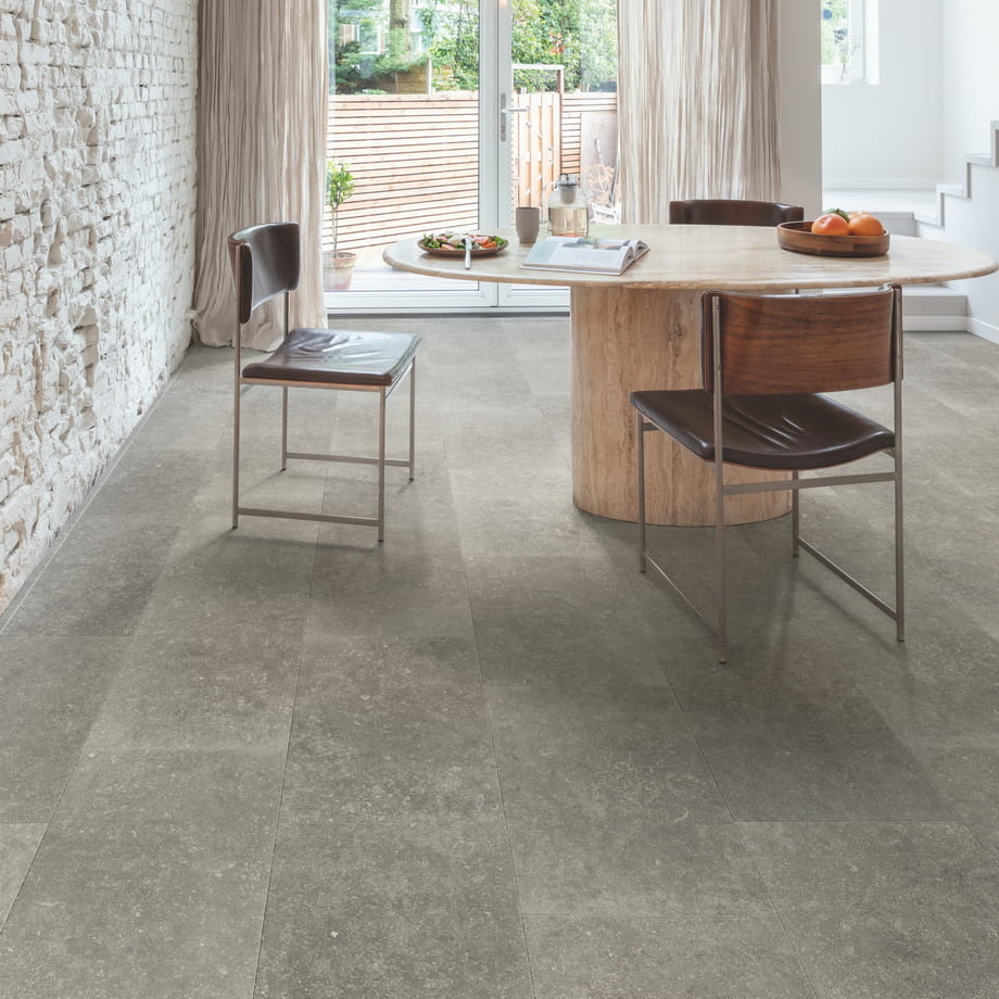 Ламинат Quick-Step Темный голубой камень MUU5485 Muse Ultra в интерьере