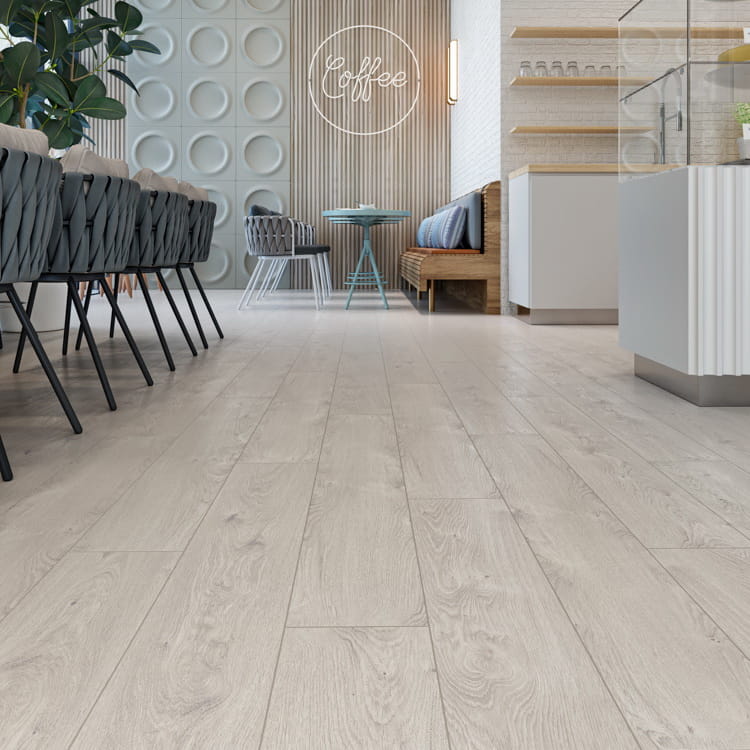 Кварцвинил CronaFloor Дуб Осло BD-1117-8 Wood в интерьере