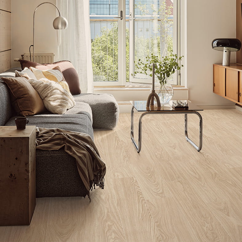 Ламинат Pergo Дуб Канатный L1250-08619 Skara 12 pro в интерьере