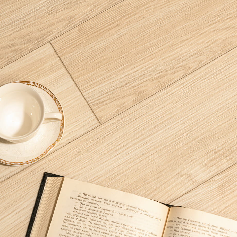 Кварцвинил SPC Floor Дуб Муривай 546481 Bonkeel Style в интерьере