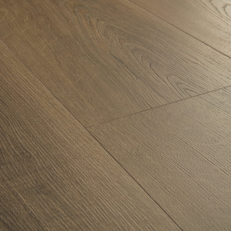 Ламинат Quick-Step Дуб Теплый Коричневый CLH5789 Classic фактура поверхности