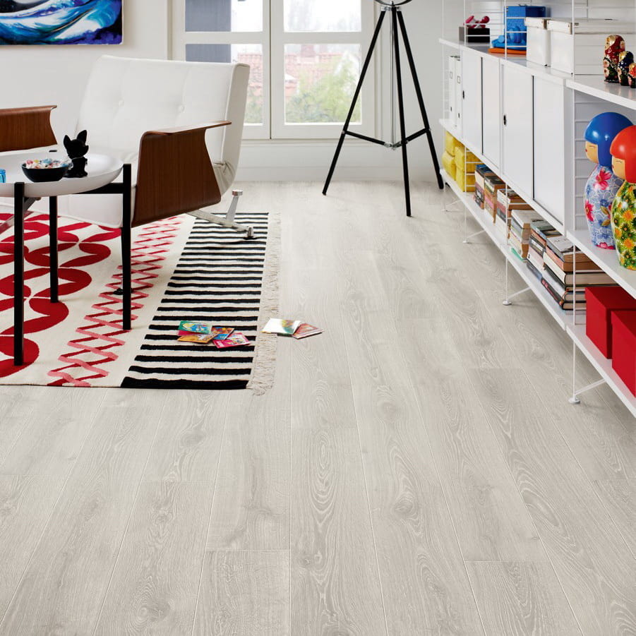Ламинат Pergo Дуб студийный L1251-03867 Skara pro в интерьере 1