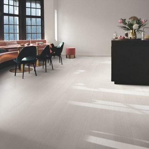 Laminat Quick Step Impressive Im4665 Dub Seryj Lakirovannyj Kupit V Minske