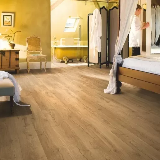 Ламинат Quick-Step Дуб Натуральный IMU1848 Impressive Ultra в интерьере 5