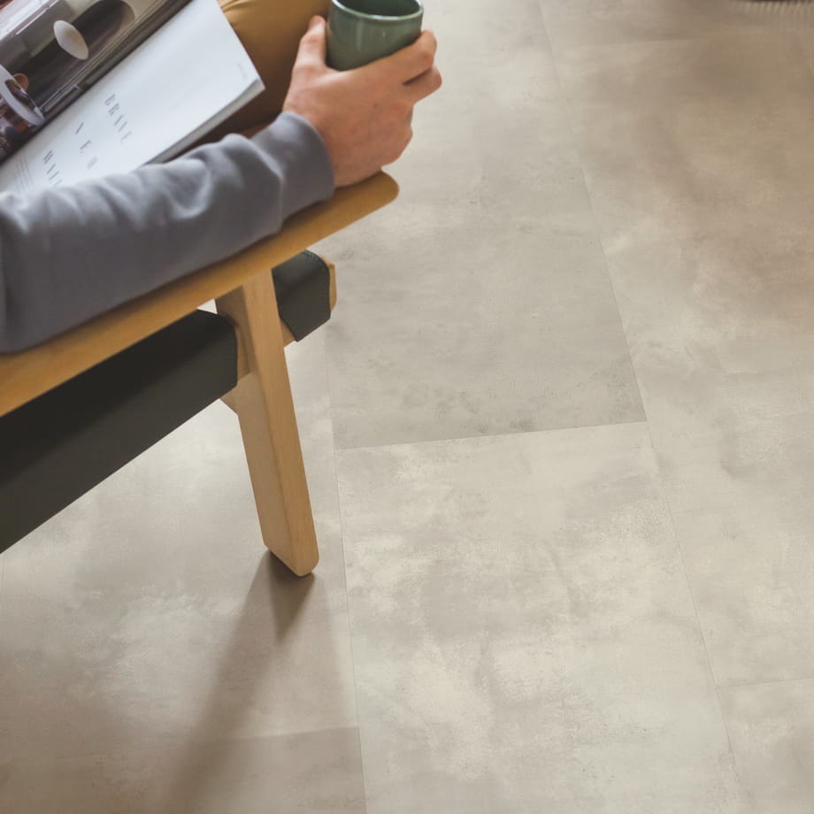 Ламинат Quick-Step Тонированный Бетон MUU5491 Muse Ultra в интерьере 5