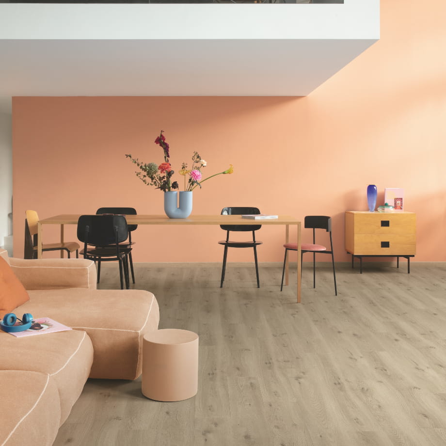 Quick-Step Морской Бриз Теплый Тауп Liv SGSPC20318 в интерьере